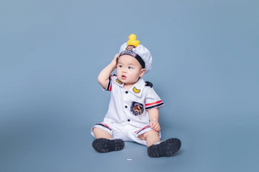 广州供卵代怀包生男孩宝宝老摇头怎么回事
